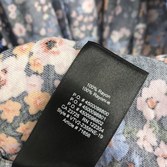 Sunday Best Aritzia floral Kimono 3/4 sleeve s/m - Picture 5 of 11